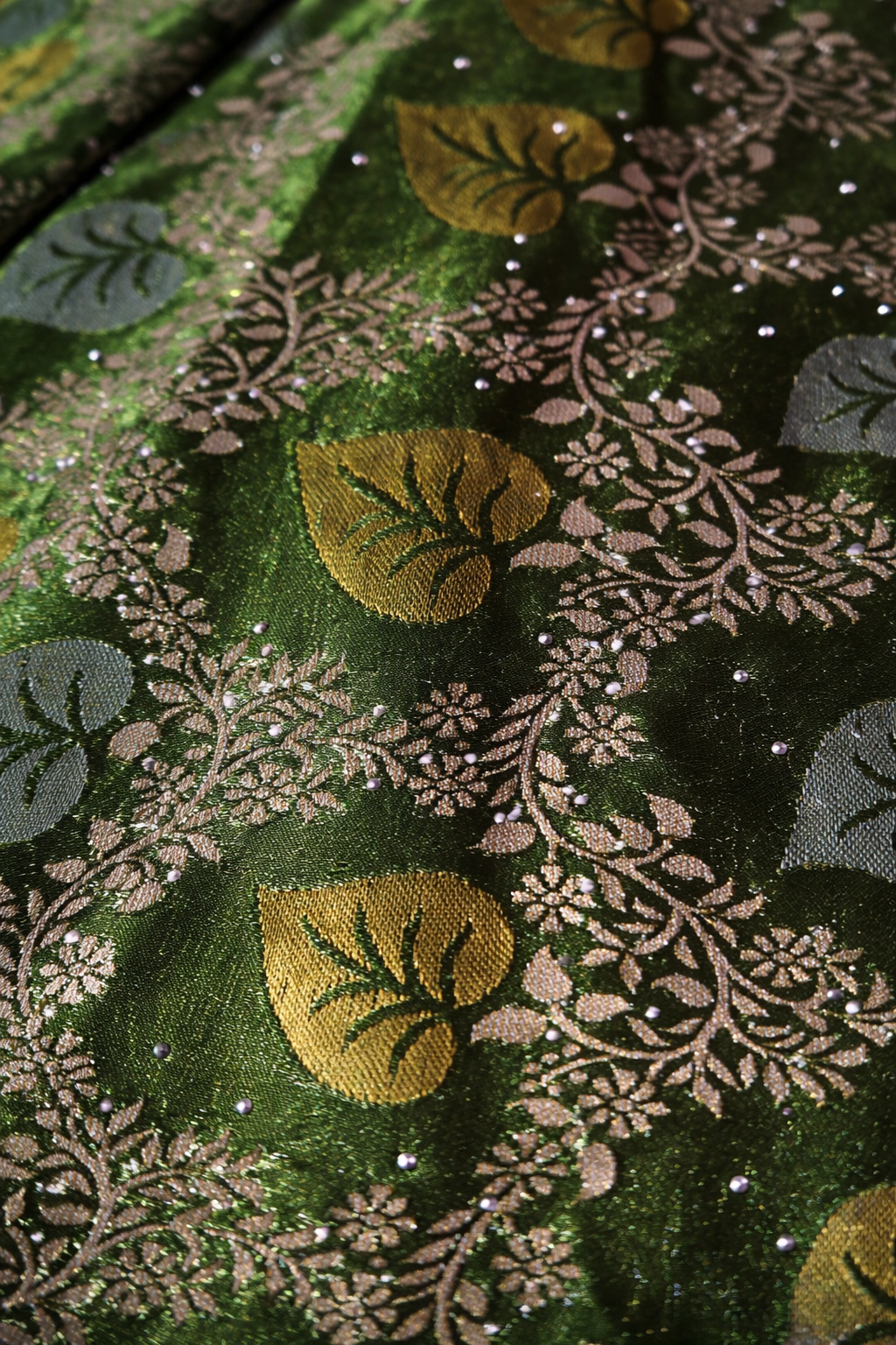 Mehndi Gul Golden Thread Anarkali Set