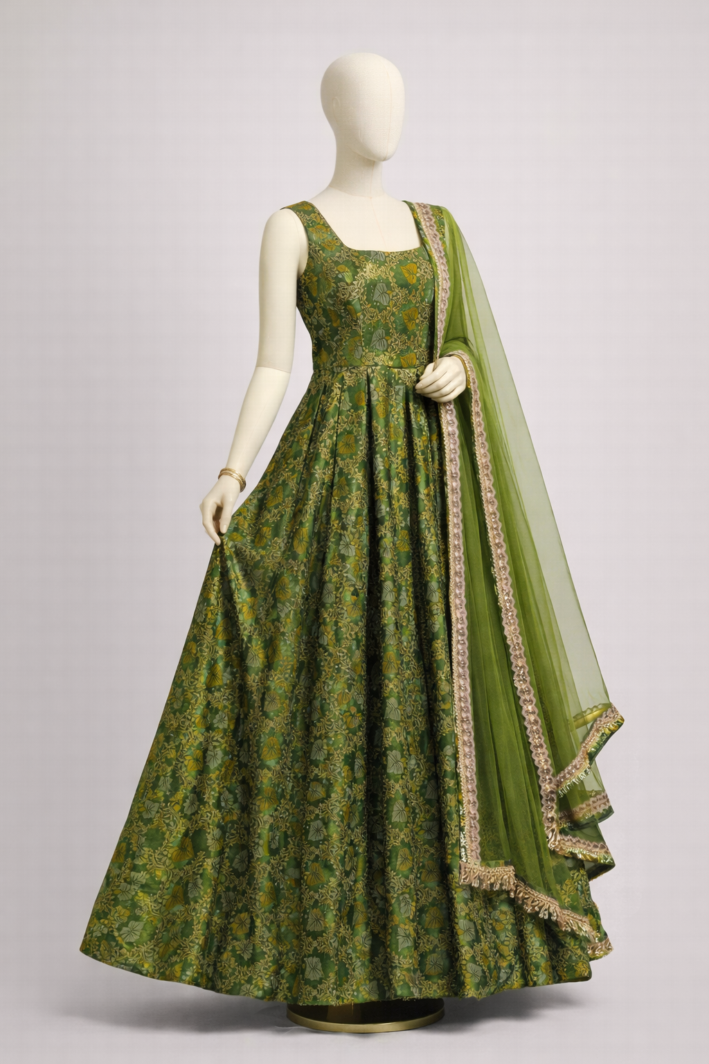 Mehndi Gul Golden Thread Anarkali Set